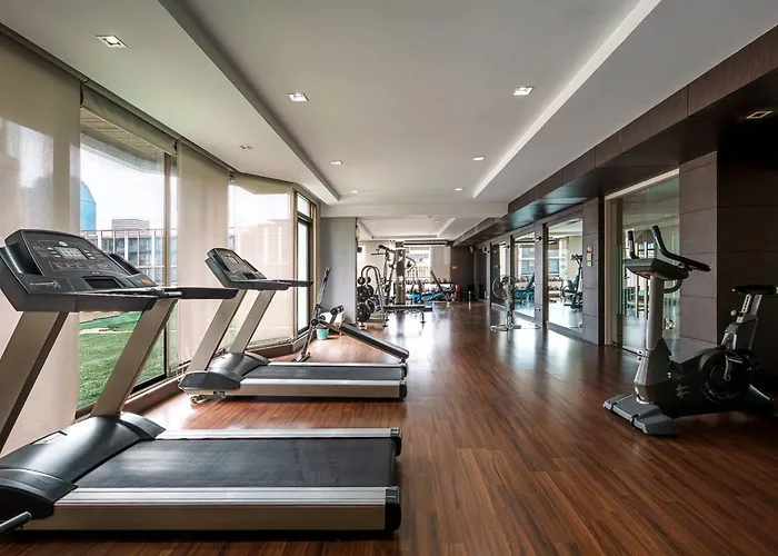 Wander Nana - Two-Bedroom Apartment With Park View * Bangkok
